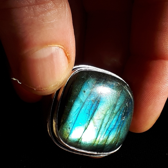 Square Blue Labradorite Ring, size 7.5 - Picture 8 of 8